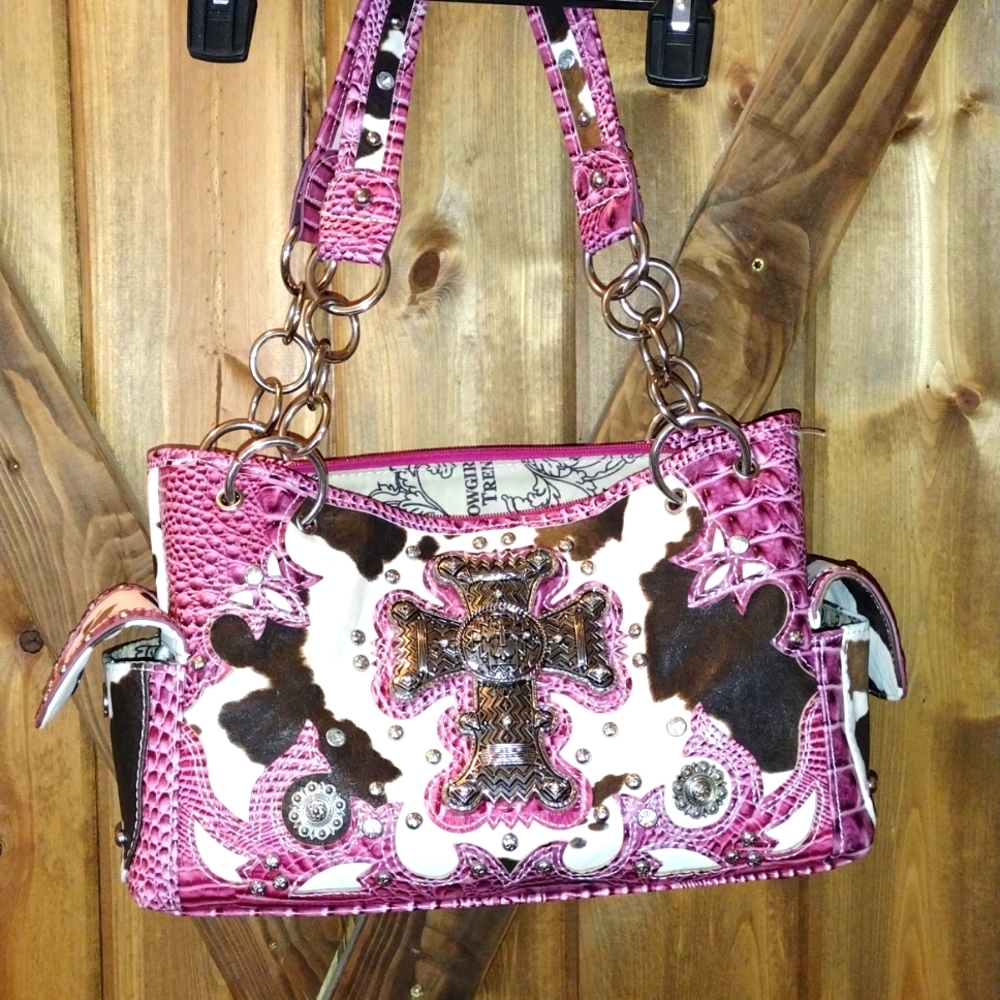 Cowhide concealed to carry purse